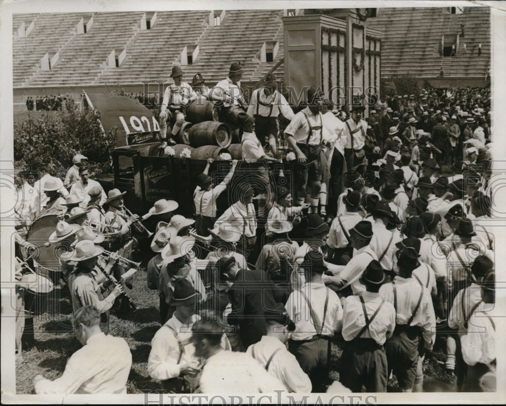 1934 Press Photo Harvard University Class Day Celebration Cambridge