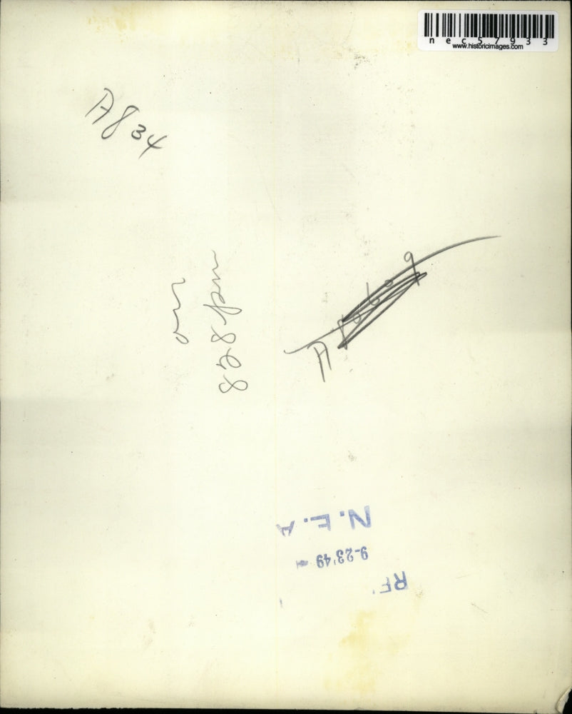 1949 Press Photo Ice Plant Worker Charles Fagan At Works During Heat Wave