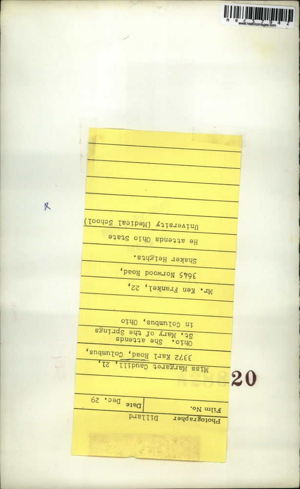 Press Photo Students Margaret Caudill & Ken Frankel Compare Notes