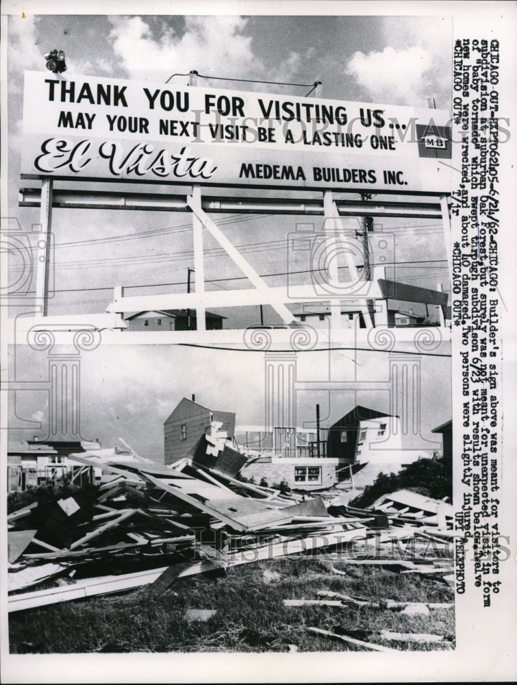 1962 Press Photo A baby tornado got Oak Forest signs