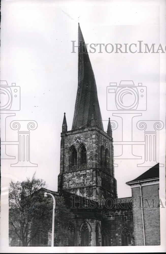 Load image into Gallery viewer, 1956 Press Photo Chesterfield, England St Mary's Parish Church
