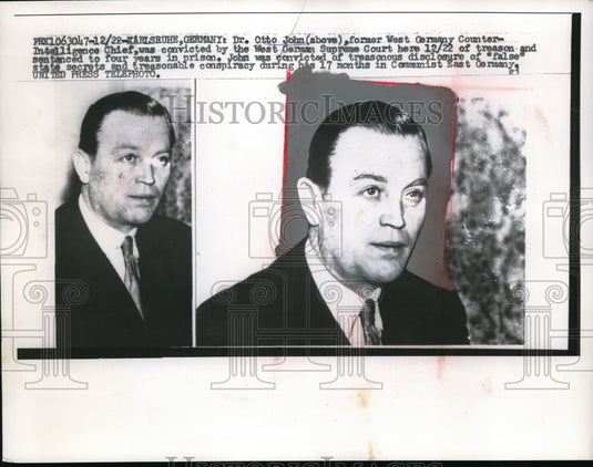 1957 Press Photo Dr. Otto Johns West German intelligence officer gets time- Historic Images