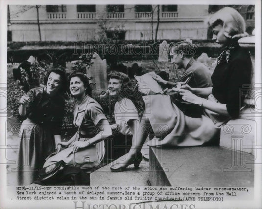 1931 Press Photo Summer in New York as parts of the nation suffers bad weather