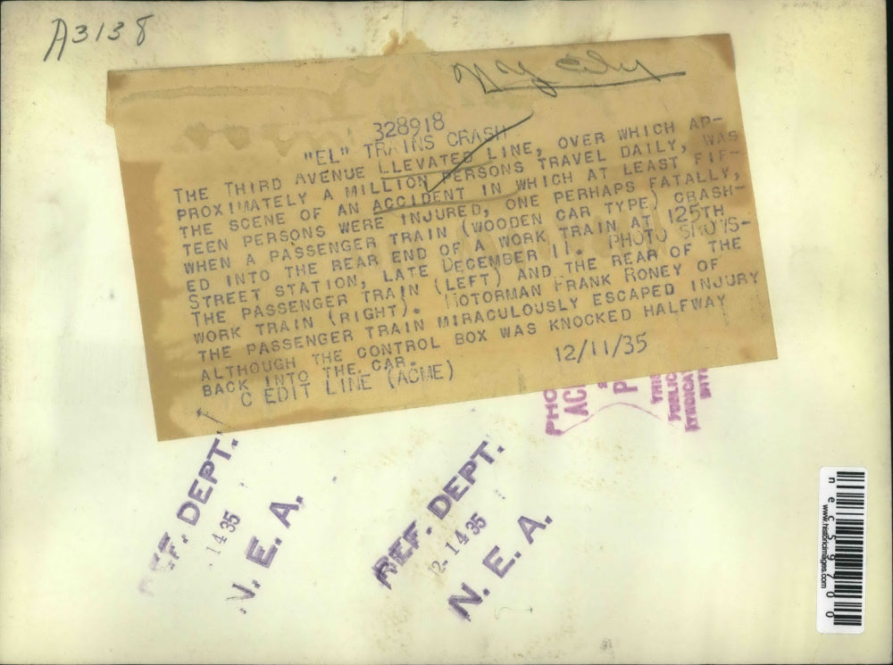 1935 Press Photo EL trains crashMotor man frank roney was not hurt although