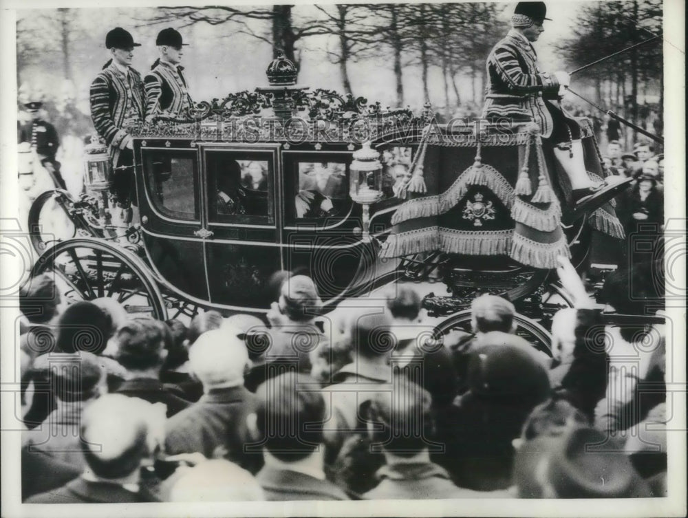 1935 Press Photo Prince of Wales Holos Levee - nec59713