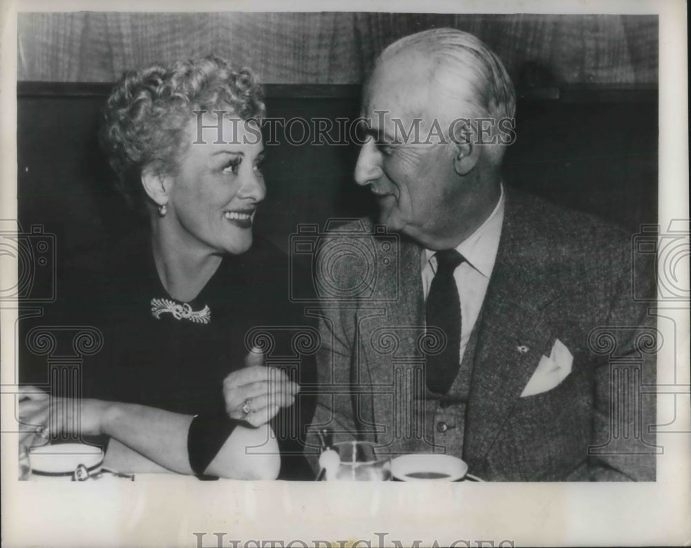 1949 Press Photo Actress Irana Rich At Night Club With Millionaire John Owen- Historic Images