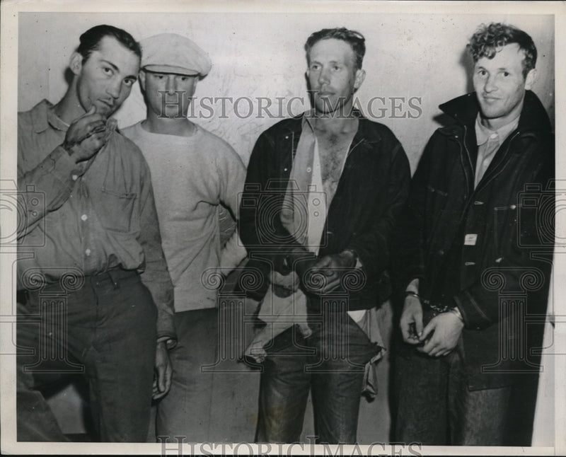 Load image into Gallery viewer, 1939 Press Photo Joseph Mushro, thomas McCarthy, Ralph Stearns &amp; John Thompson
