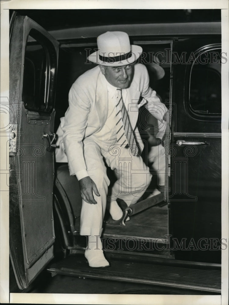 1939 Press Photo Acting Sec. of the Navy, Charles Edison at the White House