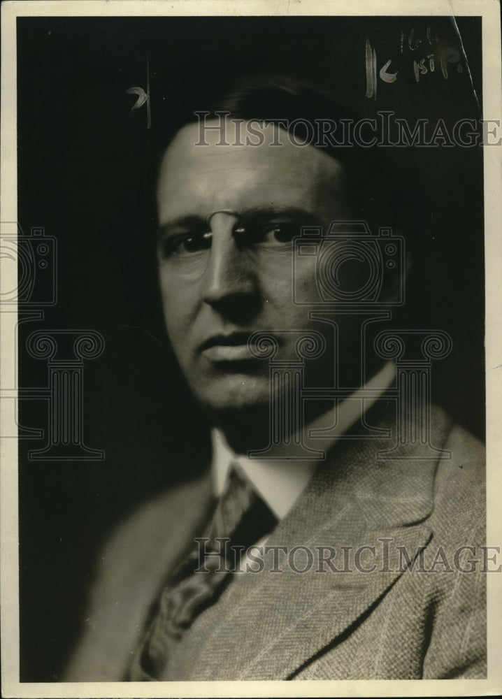 Press Photo W.W. Hawkins, President of the Unite Press International.