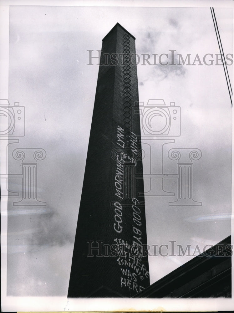 1963 Press Photo 2 Students of Ravenswood Elementary Climb & Paint Smokestack