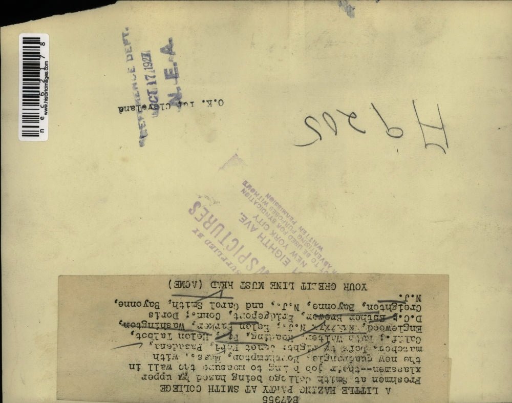 1927 Press Photo Freshmen at Smith College Being Hazed by Upper Class Men