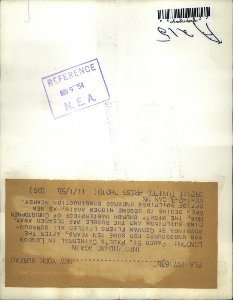 1954 Press Photo St. Paul's Cathedral in London hidden again by new office bldg