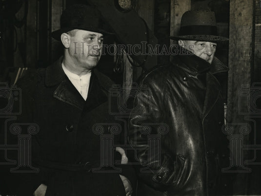 1937 Press Photo Chief engineer Cabelli Engen, Capt Mario Ranier - nec62803