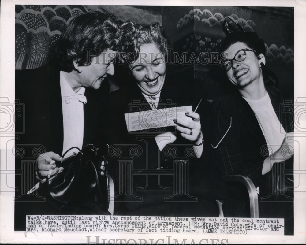 1950 Press Photo Mrs. David Cole, Mrs. Cyrus Ching, Mrs. Richard Neustadt
