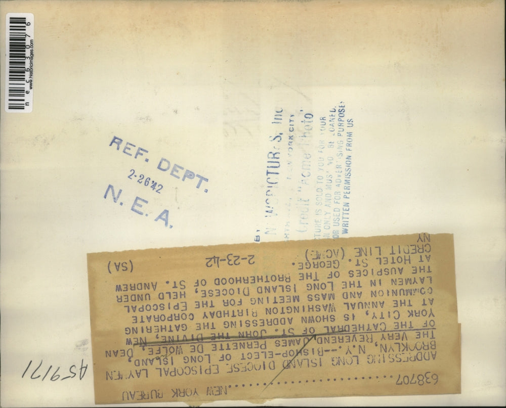 1942 Press Photo Bishop-elect of Long Island Reverend James Pernette De Wolfe