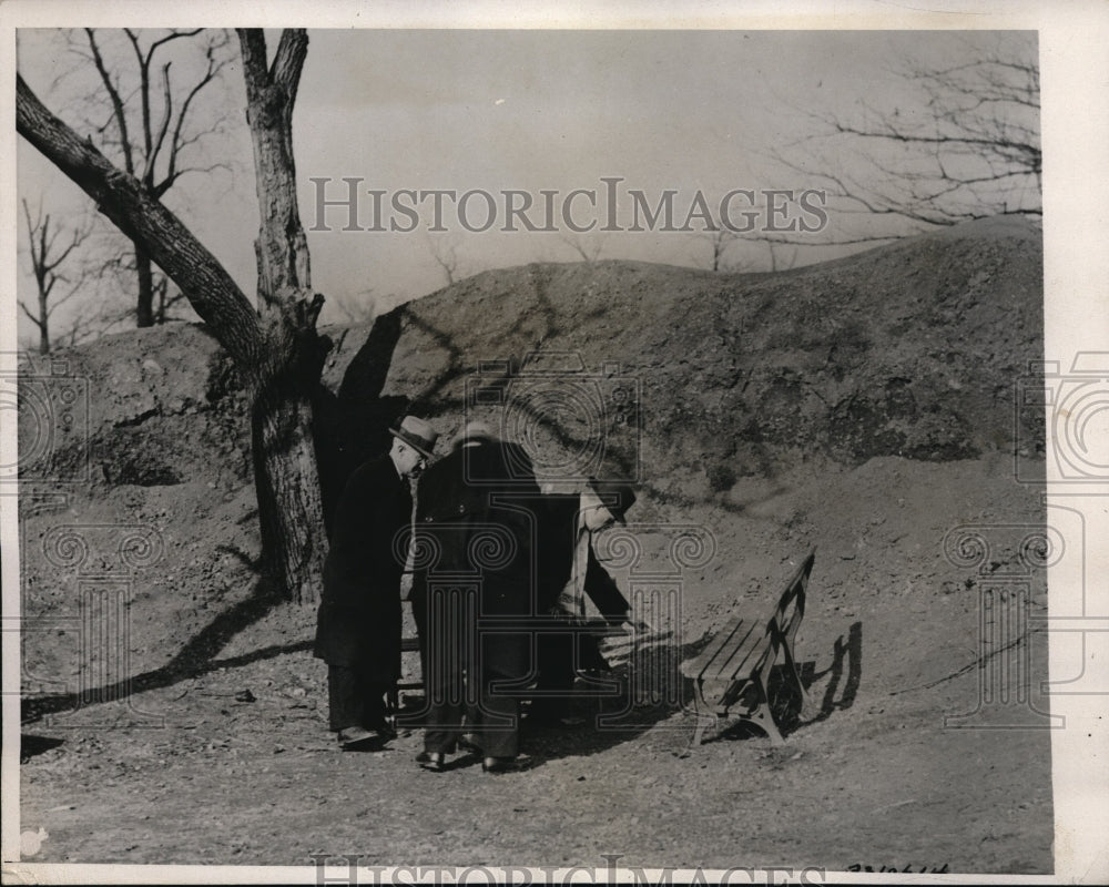 1933 Press Photo Philadelphia girl Rose Mc Closkey murdered . Escort beaten in Fairmont Park.