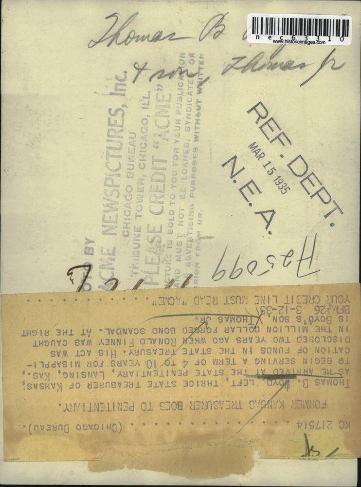 1935 Press Photo State Treasurer Thomas B. Boyd with Son Arrives Penitentiary