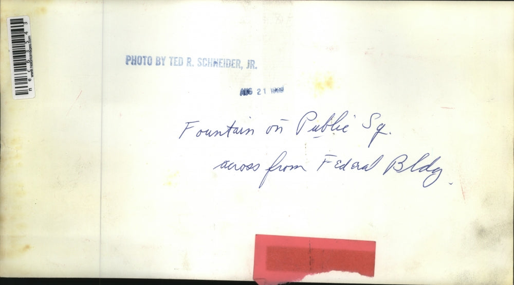 1969 Press Photo Debris at Fountain on Public Square - nec63543