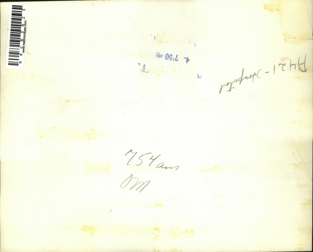 1950 Press Photo Elba Gillespie on an examining table in hospital in Chicago