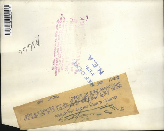 1941 Press PhotoBen Smith and Customs officers at Pan American air base
