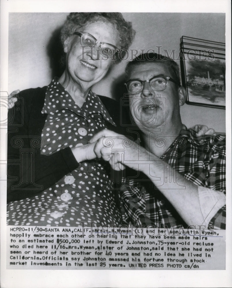 1954 Press Photo Santa Ana, Cal.Mrs M Wymin and son Justin learn of inheirtance- Historic Images