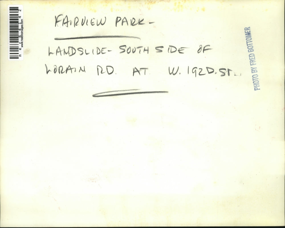 Press Photo Landslide south side of Lorain Rd. at W. 192 D. St. Fairview Park