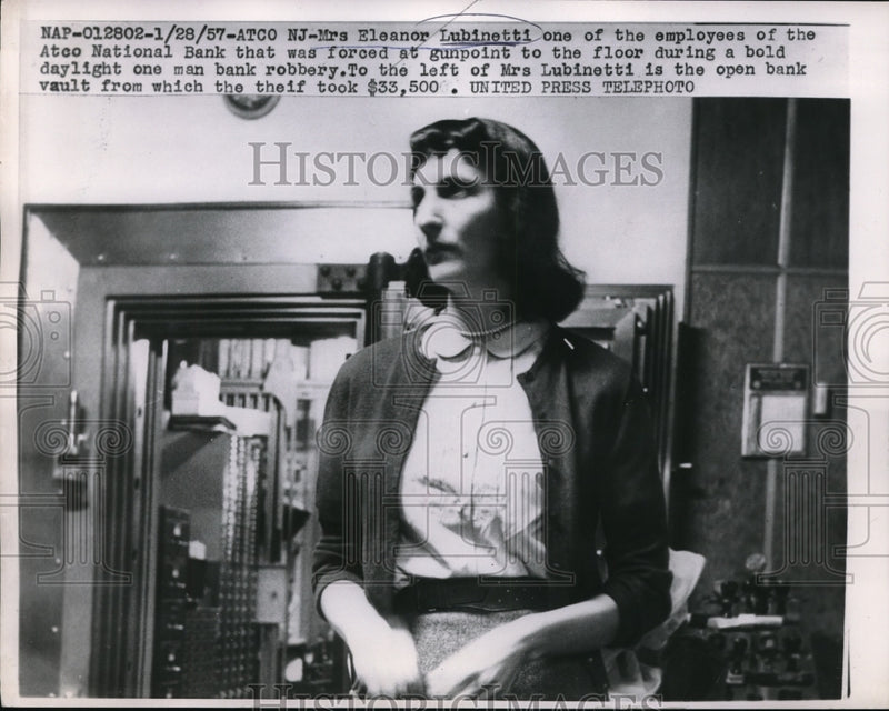 Load image into Gallery viewer, 1957 Press Photo Mrs Eleanor Lubinetti Employee of Atco National Bank theft
