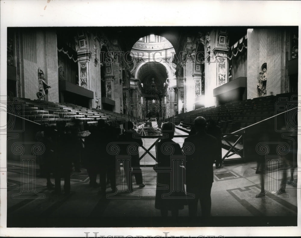1952 Press Photo St. Peters Bascilica readied for Ecumenical - nec64584