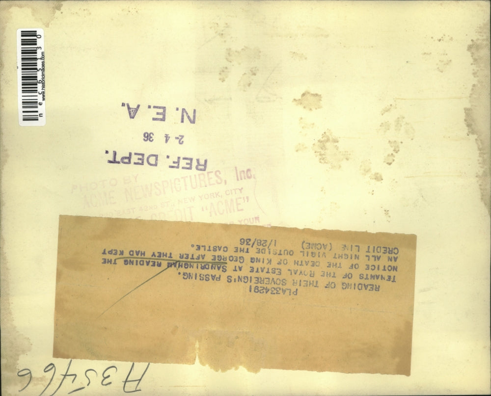 1936 Press Photo Tenants of Royal estate at Sandringham read of King George's de