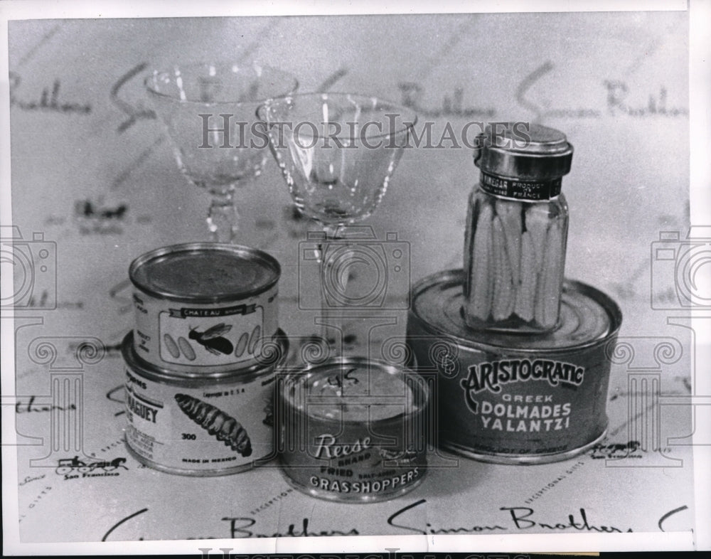 1957 Press Photo Simon Brothers, a food specialty shop in San Francisco.
