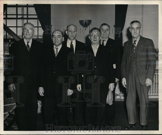 1944 Press Photo Steel & Wire, John Kizor, Harry Clemons, H.B. Trowbridge,