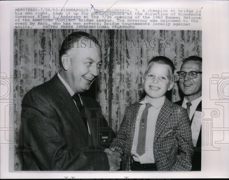 Load image into Gallery viewer, 1962 Press Photo Mark Goldstein, 7, a champion and Minnesota Gov. Elmer L. Ander
