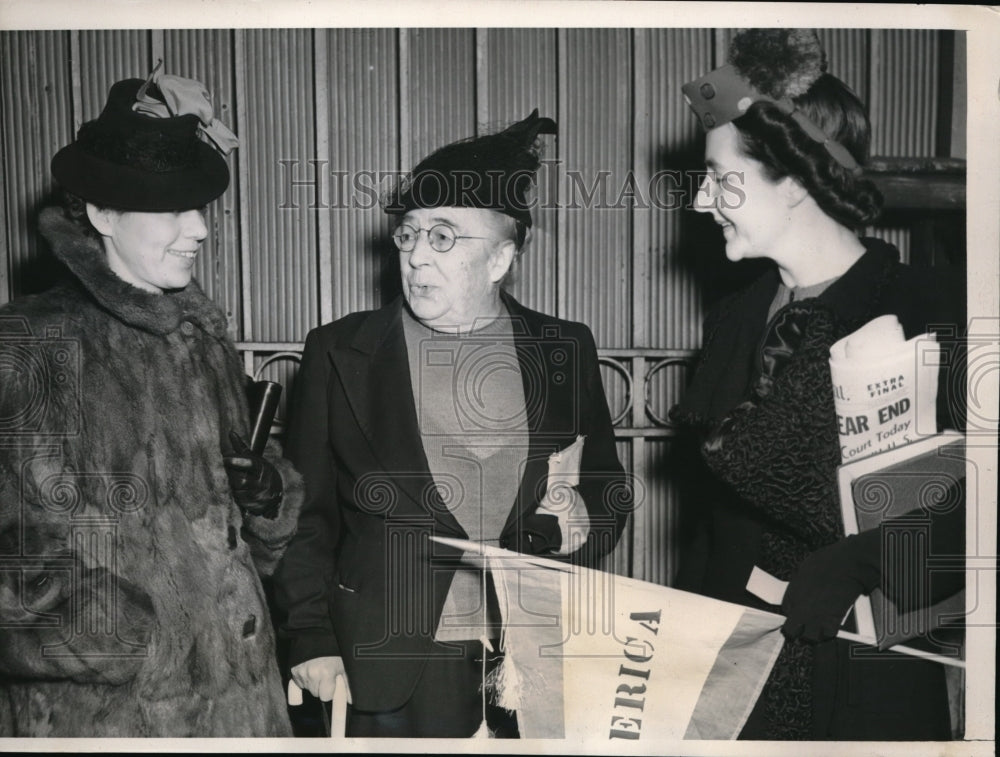 1941 Press Photo St Louis Miss Gertrude Webb, May Steinhauer, Martha Love to- Historic Images