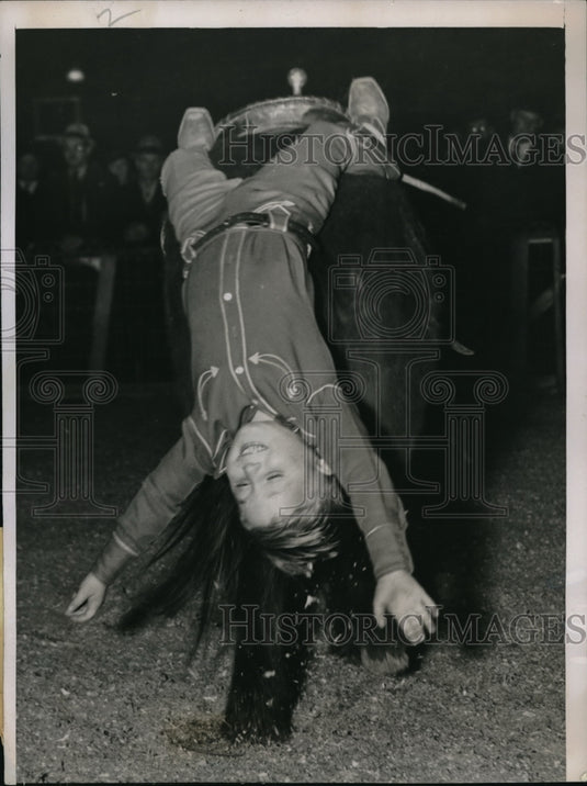 1937 Press Photo Kenneth Graham Salina Kansas Ridtle Black Pony ing Lit