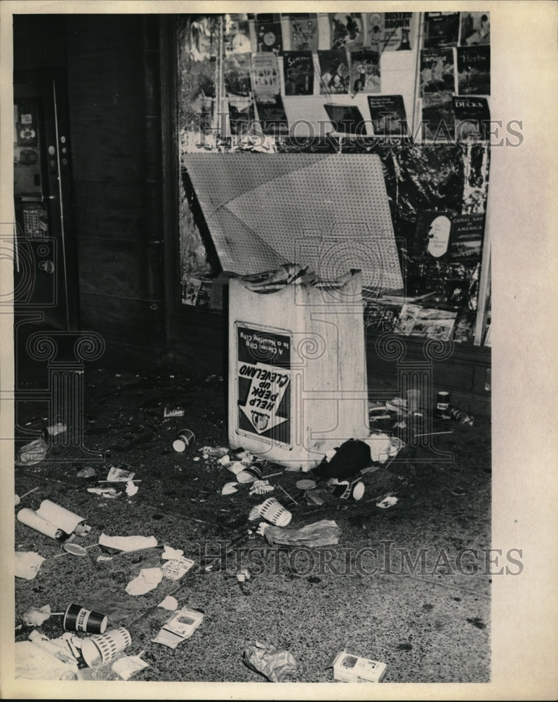 Press Photo Overturned trash containers in Cleveland, Ohio - nec66844