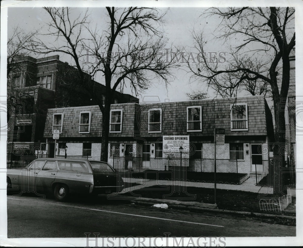 1969 Press Photo Single Family Apartments Address Housing Shortages - nec66946