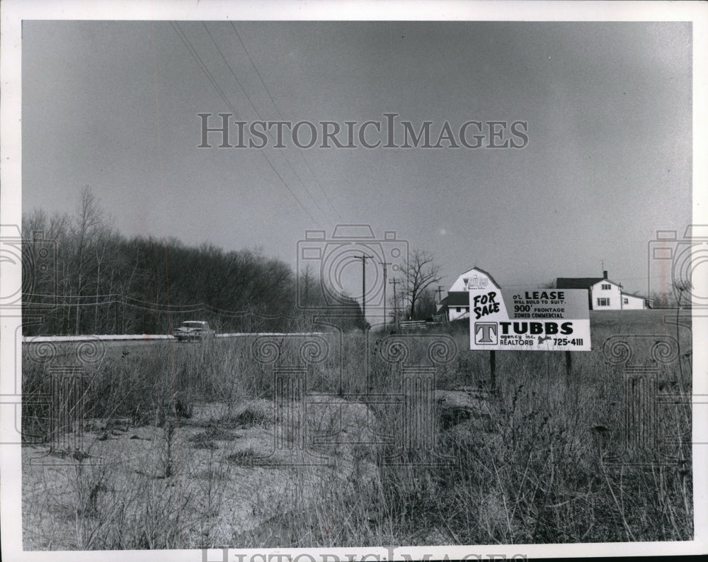 1959 Press Photo Medina, Ohio land for sale near Interstate 71