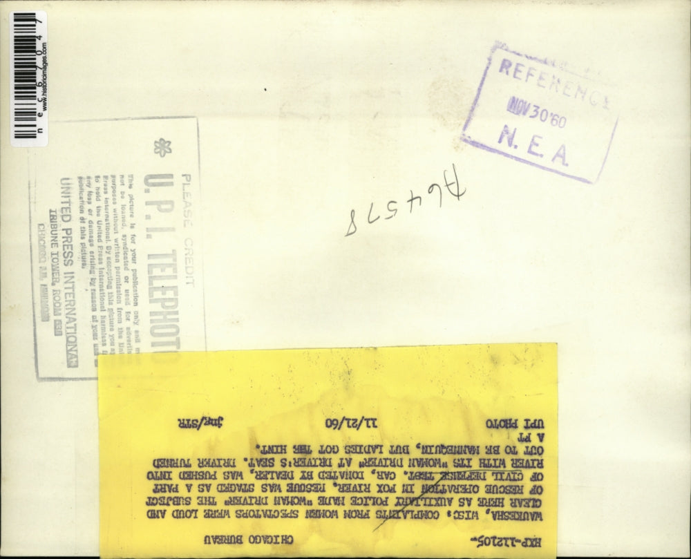 1960 Press Photo Waukesha, Wisc civivl defense training of car in lake women