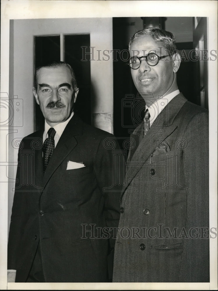 1941 Press Photo DC Sir Shanmukham Chetty of India, Sir Ronald Campbell of U.K.