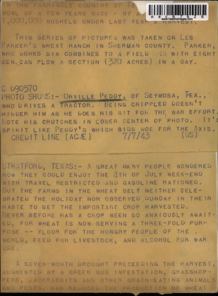 1943 Press Photo Straford, Texas Orville Petty drives tractor, crippled however