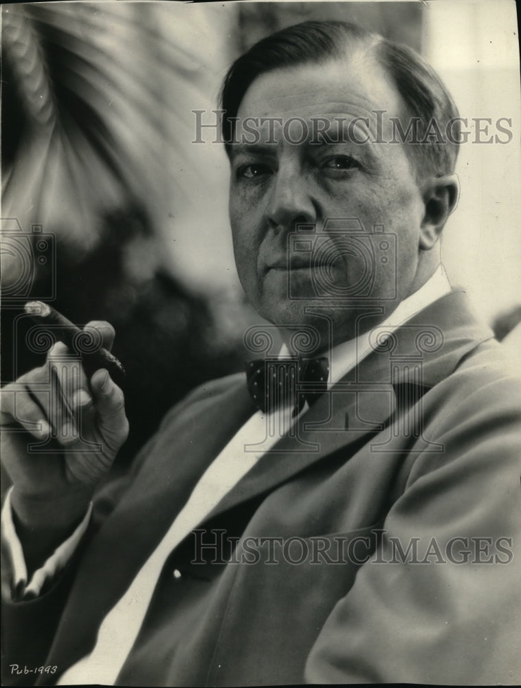 1925 Press Photo Writer Rupert Hughes