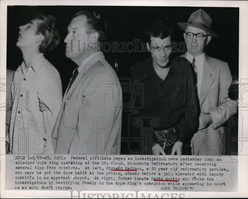 Load image into Gallery viewer, 1951 Press Photo Convicts Richard Madison and David Austin on alleged dope ring
