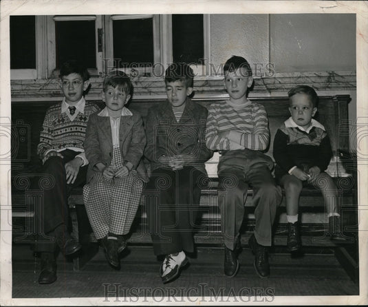 1946 Press Photo 5 former blue kids all alive as a result of sergional techics
