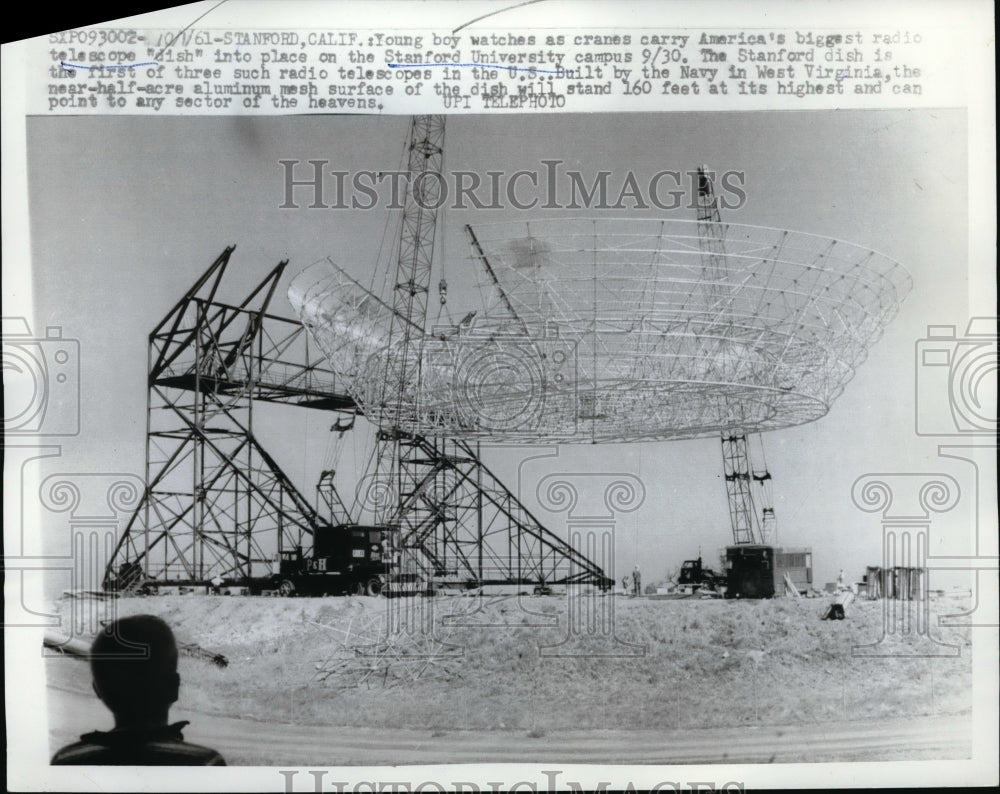1961 Press Photo Stanford, Calif construction of US largest radio telescope