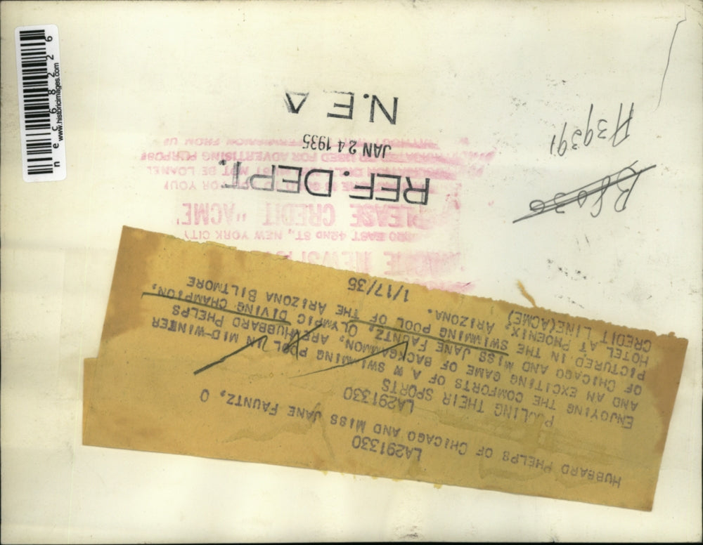 1935 Press Photo Jane Fauntz & Hubbard Phelps at Ariz Biltmore hotel pool