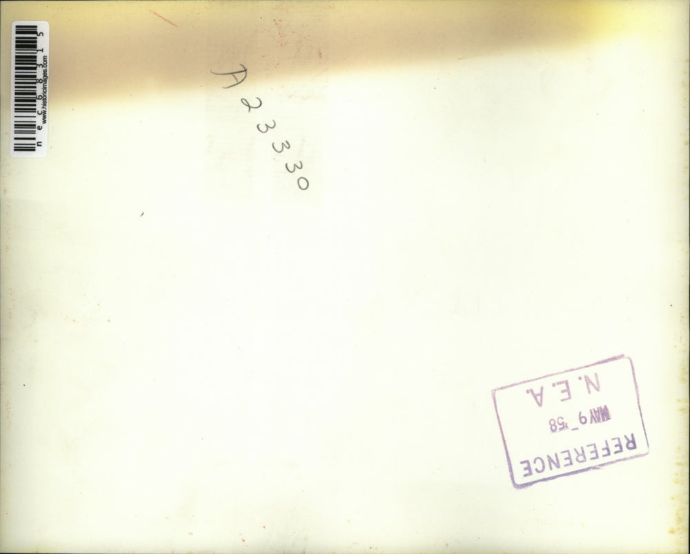 1958 Press Photo Forced To Walk Due To Bus Strike London