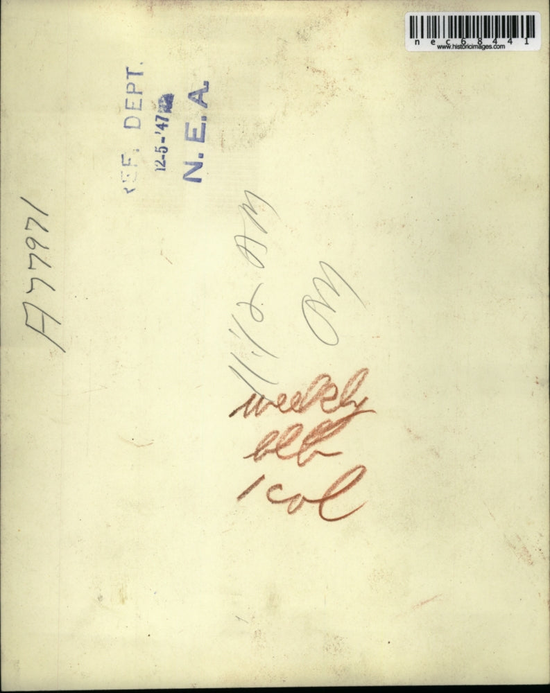 1947 Press Photo Otto Horat with his granddaught and dog - nec68441