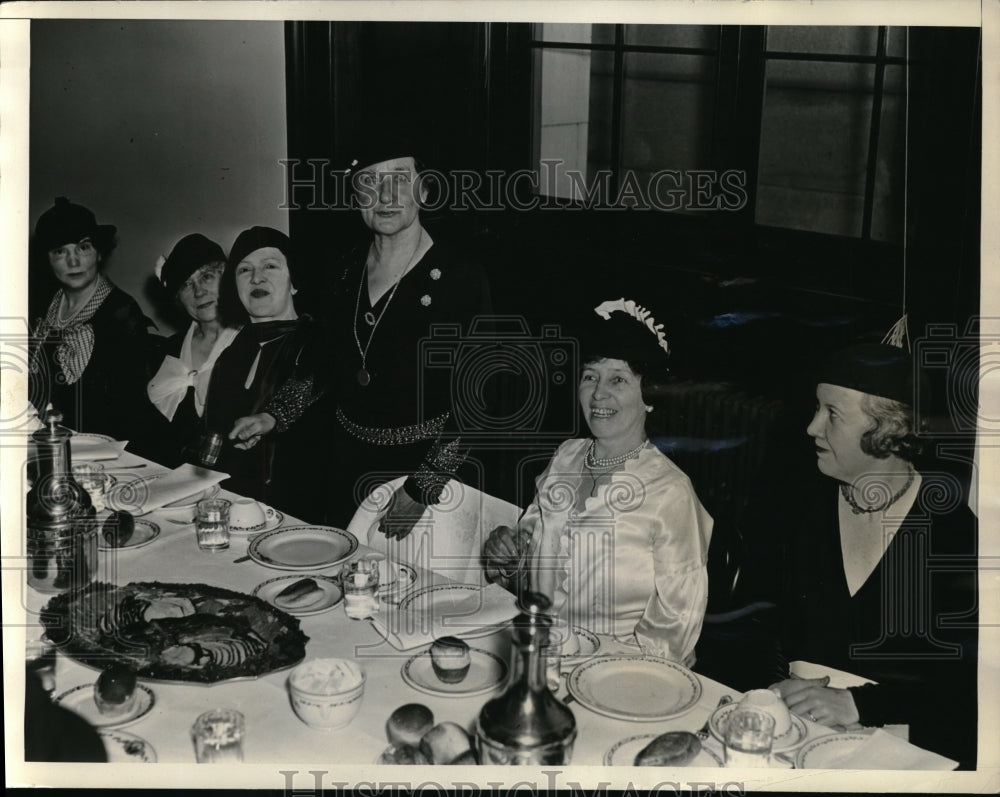 1934 Press Photo General view of senate ladies during their luncheon in Capitol