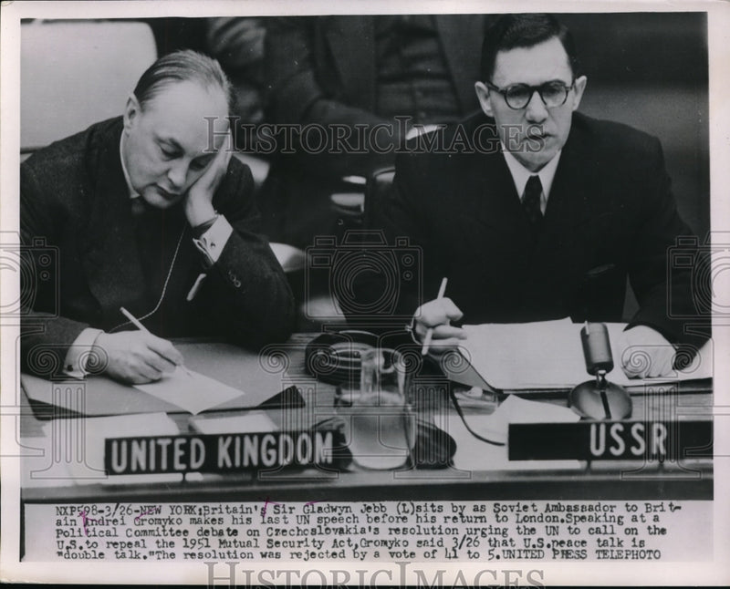 Load image into Gallery viewer, 1953 Press Photo Britain's Sir Gladwyn Jebb (L) and Soviet Ambassador Andrei Gro
