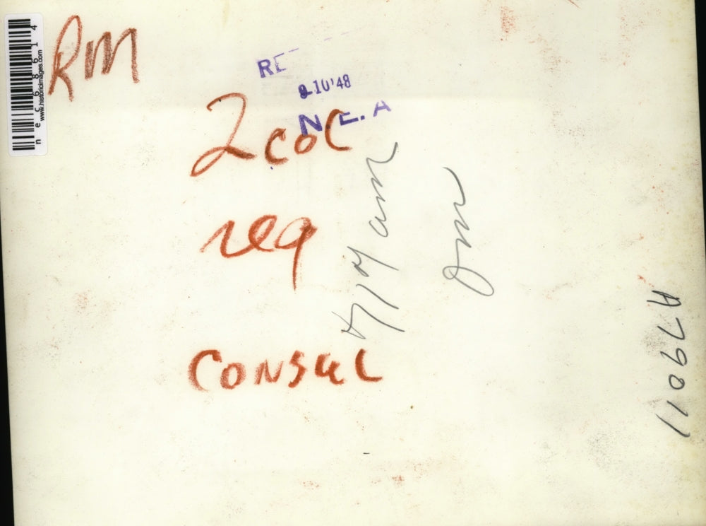 1948 Press Photo Soviet Diplomat Zot I. Chepurnyk with daughter